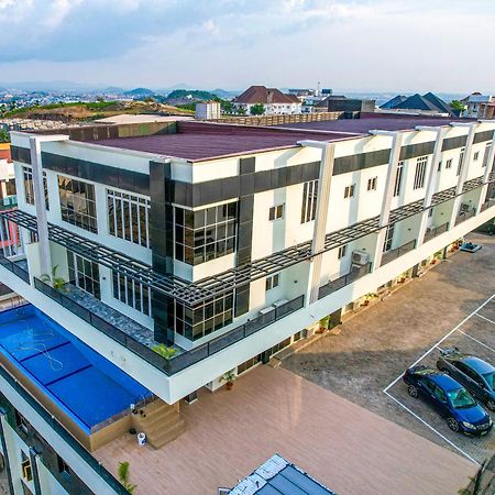Aveon Hotel Абуджа Екстериор снимка