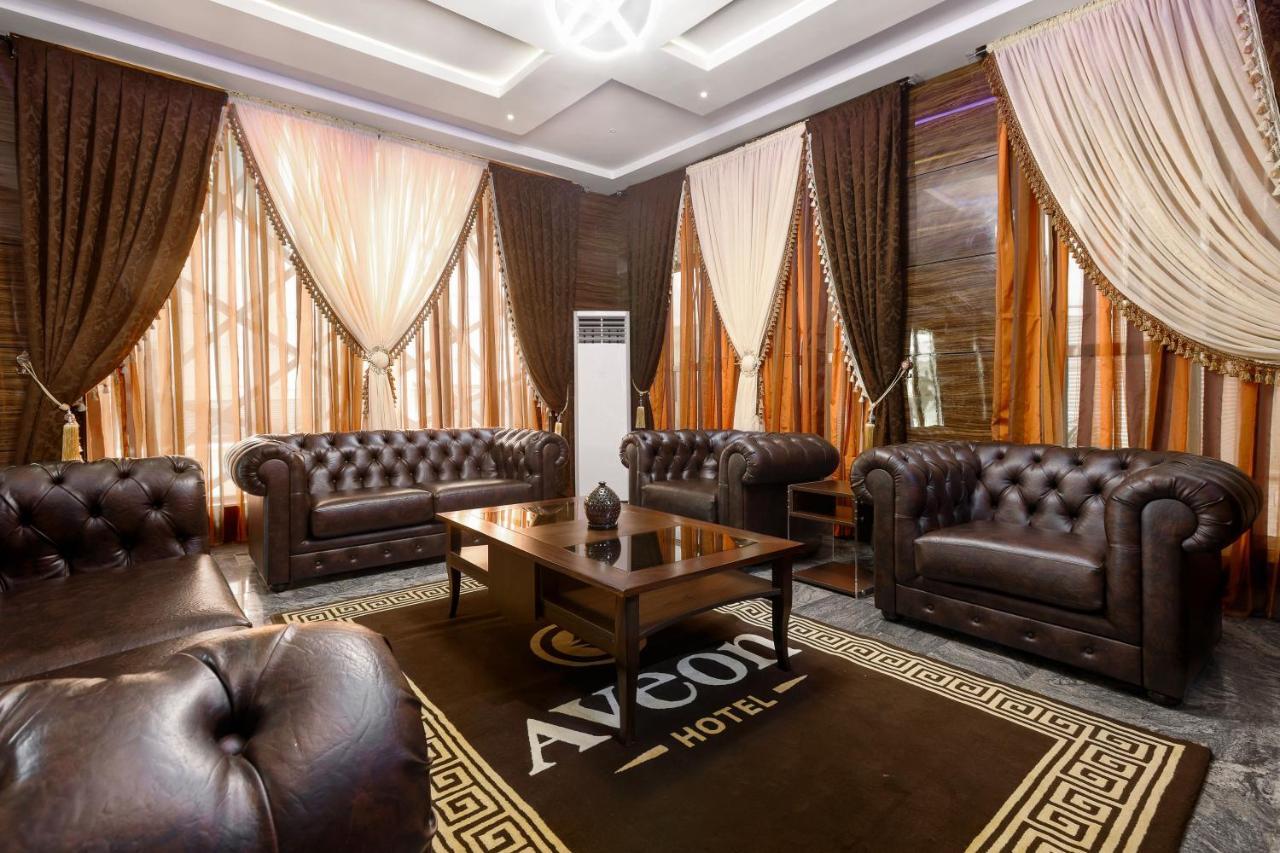 Aveon Hotel Абуджа Екстериор снимка