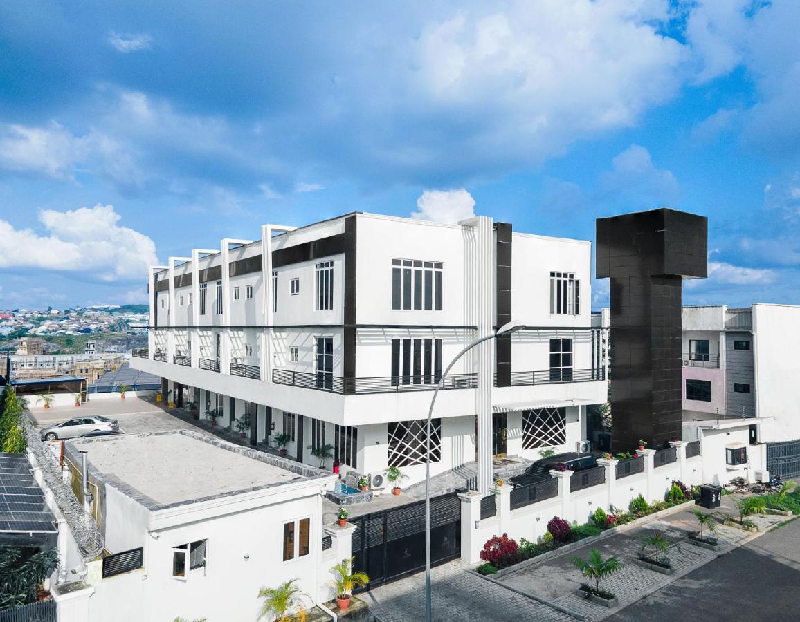 Aveon Hotel Абуджа Екстериор снимка