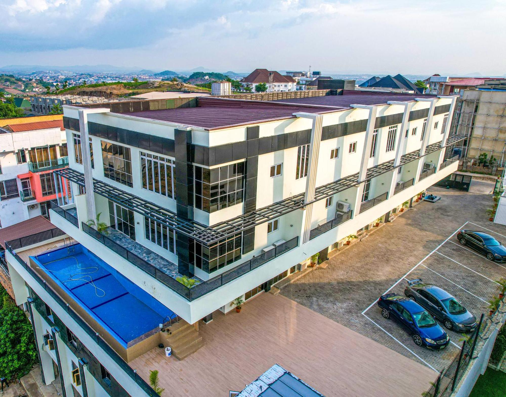 Aveon Hotel Абуджа Екстериор снимка